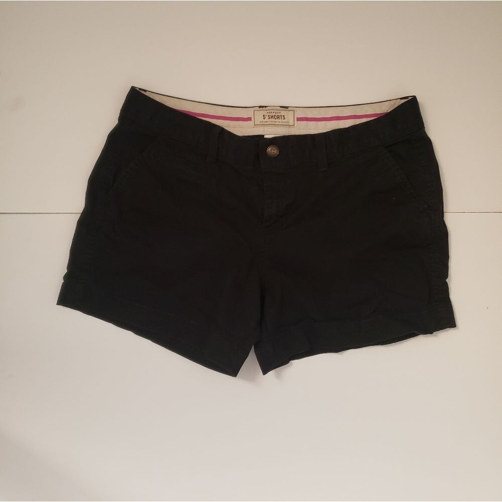 Old Navy Black chino shorts 5" size 12